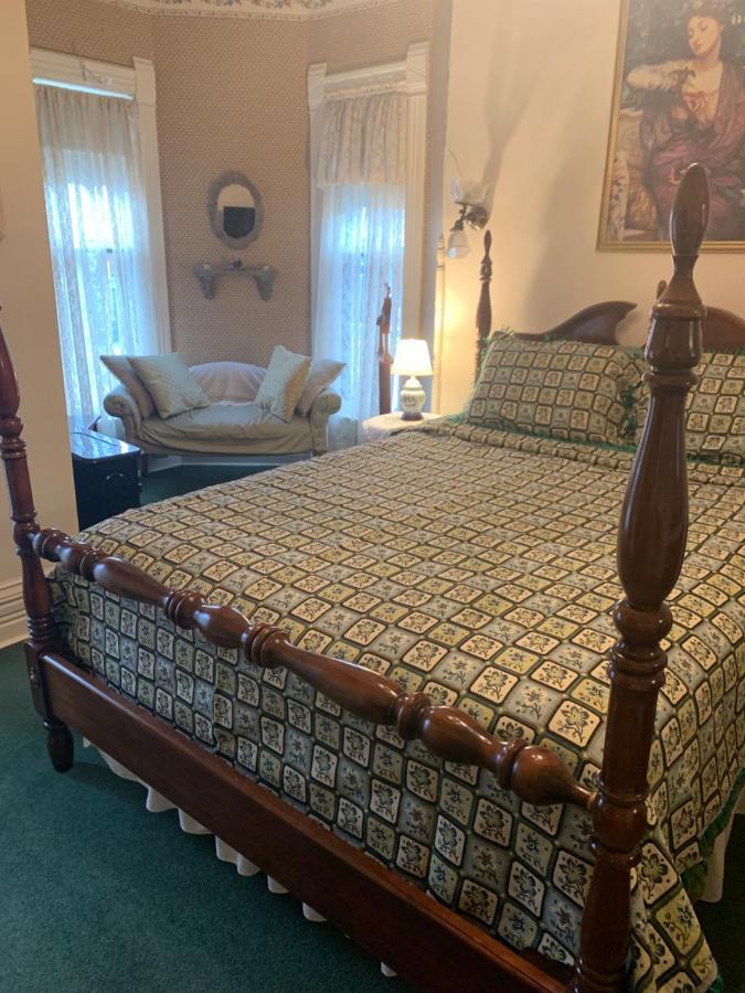 Innisfree Bed & Breakfast Саут-Бенд Экстерьер фото